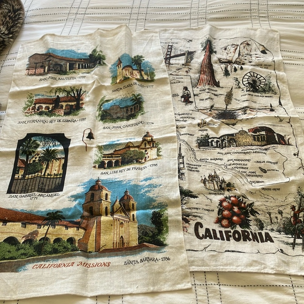 Vintage • 2 California tea towels